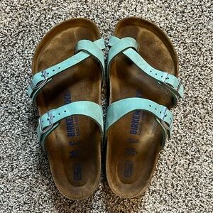 Excellent Condition Birkenstock Mayari Soft Footbed